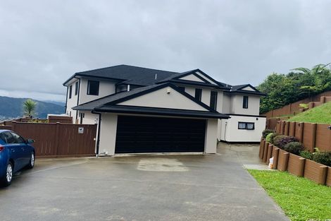 Photo of property in 38 Arahiwi Grove, Tirohanga, Lower Hutt, 5010