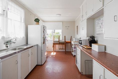 Photo of property in 74 Dundee Drive, Flaxmere, Hastings, 4120