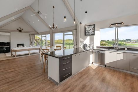 Photo of property in 99 Millington Road, Maunu, Whangarei, 0179