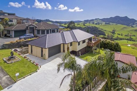 Photo of property in 158 Centennial Drive, Whitianga, 3510