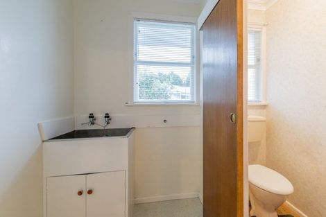 Photo of property in 5 Ely Place, Levin, 5510