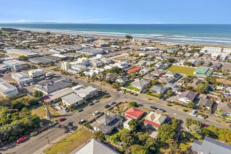 Photo of property in 2/7 Collingwood Street, New Brighton, Christchurch, 8061