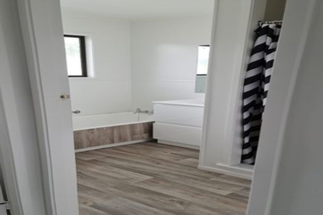 Photo of property in 16 Camden Place, Pukete, Hamilton, 3200