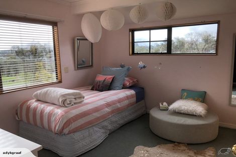 Photo of property in 15 Denehurst Drive, Waimauku, 0812