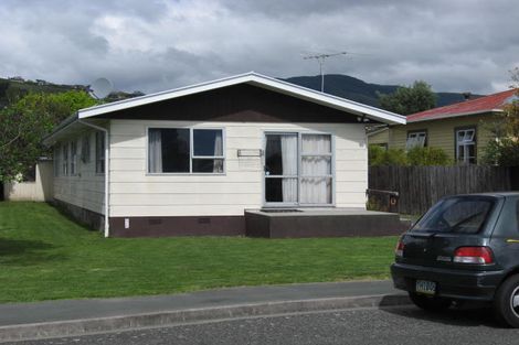 Photo of property in 30 Roto Street, Tahunanui, Nelson, 7011