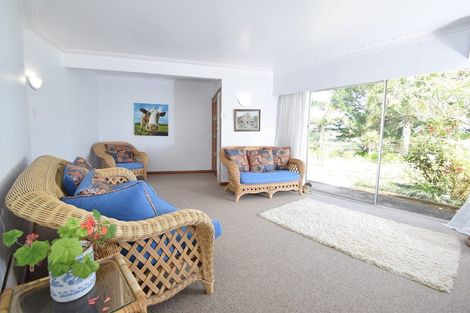 Photo of property in 213 Run Road, Wharehine, Wellsford, 0977