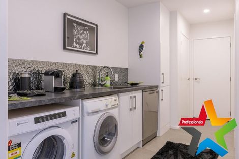 Photo of property in 10 Tuhua Close, Wharewaka, Taupo, 3330