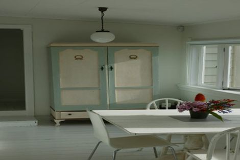 Photo of property in 26 Nigel Road, Browns Bay, Auckland, 0630