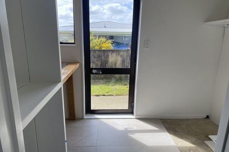 Photo of property in 64 Pomaria Road, Henderson, Auckland, 0610