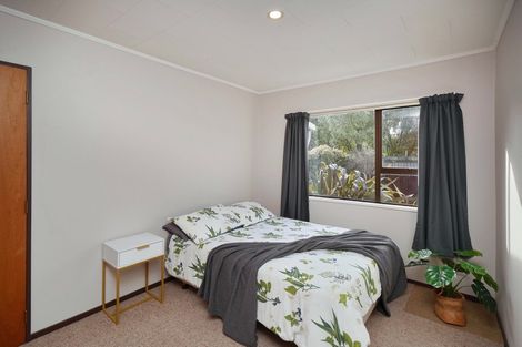 Photo of property in 145 Royal Park Drive, Parklands, Christchurch, 8083
