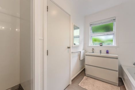 Photo of property in 8 Seaview Crescent, Picton, 7220