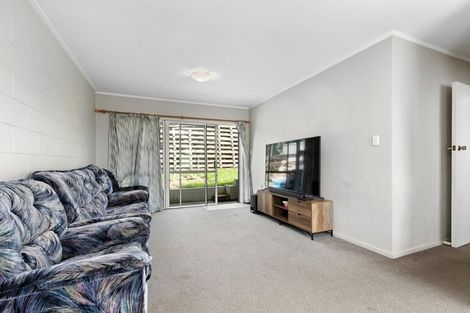 Photo of property in 4/430 Fraser Street, Parkvale, Tauranga, 3112