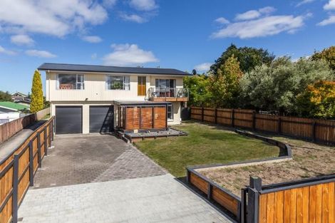 Photo of property in 15 Kotare Street, Hilltop, Taupo, 3330