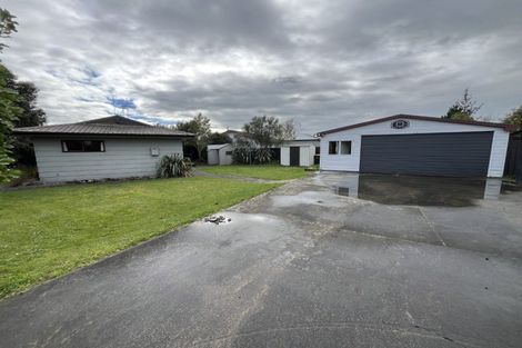 Photo of property in 2 Rata Street, Tokomaru, Palmerston North, 4474