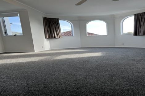 Photo of property in 38 Kings Crescent, Hutt Central, Lower Hutt, 5010