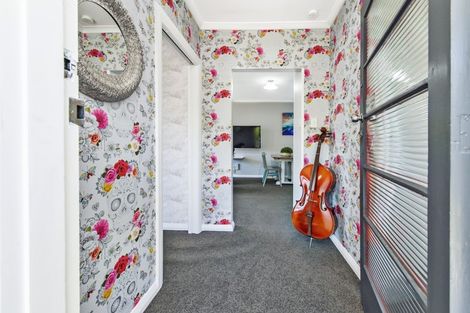 Photo of property in 10 Lee Street, Southbridge, 7602