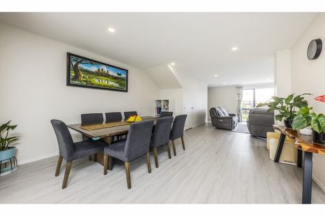 Photo of property in 14 Te Aparangi Road, Papakura, 2110