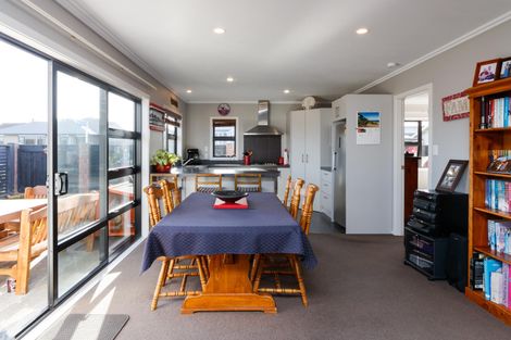 Photo of property in 1 Angelina Way, Kelvin Grove, Palmerston North, 4414