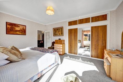 Photo of property in 74 South Road, Manaia, 4612