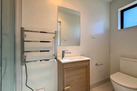 Photo of property in 342a Ormiston Road, Flat Bush, Auckland, 2019
