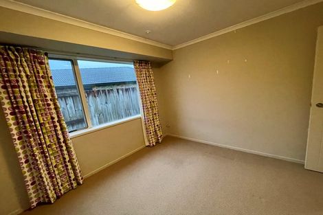 Photo of property in 10 Gibbston Close, Huntington, Hamilton, 3210