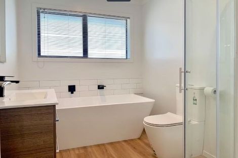 Photo of property in 12 Schooner Drive, Whitby, Porirua, 5024