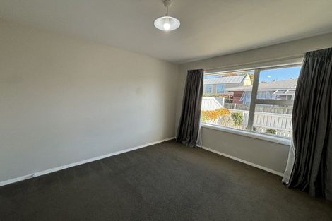 Photo of property in 4/28 Aikmans Road, Merivale, Christchurch, 8014