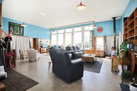 Photo of property in 15 Thornbury Waimatuku Road, Waimatuku, Riverton, 9883