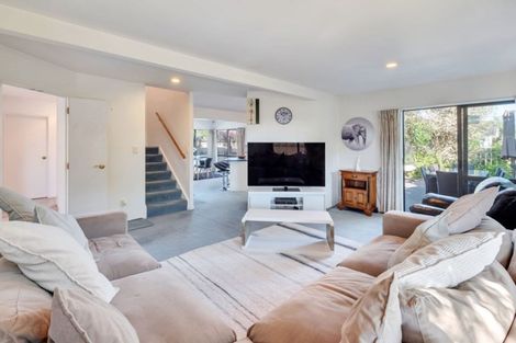 Photo of property in 93a Sturges Road, Henderson, Auckland, 0612