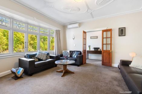 Photo of property in 37 Richmond Avenue, Karori, Wellington, 6012