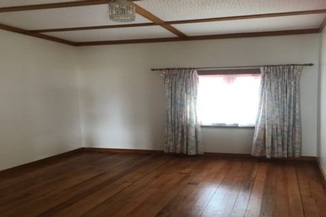 Photo of property in 4 Glendon Avenue, Avondale, Auckland, 1026