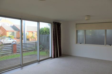 Photo of property in 52 Queens Drive, Saint Kilda, Dunedin, 9012