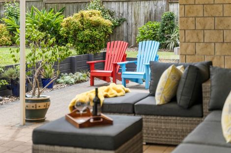 Photo of property in 94 Longford Park Drive, Takanini, 2112