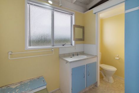 Photo of property in 30 Hillview Road, Waihi Beach, 3611