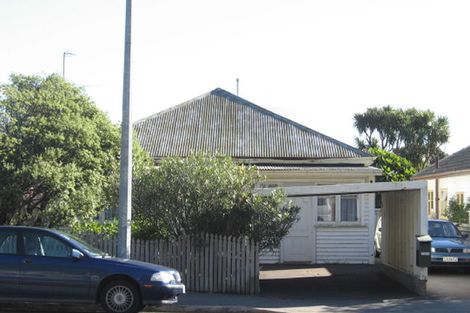 Photo of property in 202 Muritai Road, Eastbourne, Lower Hutt, 5013