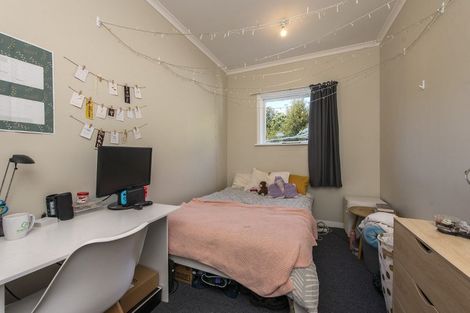 Photo of property in 82 Glenmore Street, Northland, Wellington, 6012