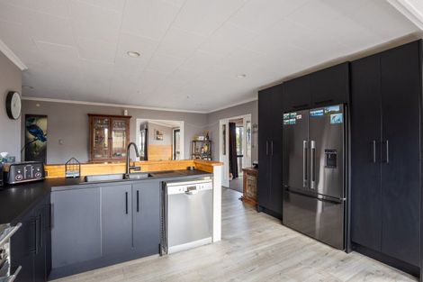 Photo of property in 68 Brois Street, Frankleigh Park, New Plymouth, 4310