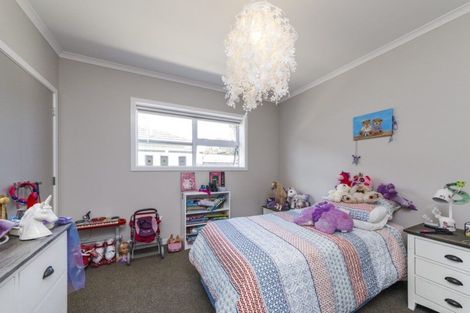 Photo of property in 4 Doncaster Court, Awapuni, Palmerston North, 4412