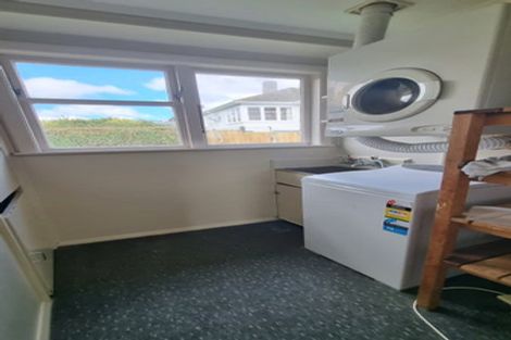 Photo of property in 41 Hindmarsh Street, Johnsonville, Wellington, 6037