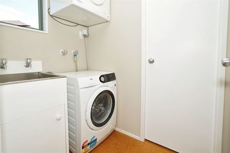 Photo of property in 43 Baverstock Road, Nawton, Hamilton, 3200