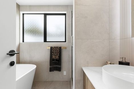 Photo of property in 11 Stratford Street, Merivale, Christchurch, 8014