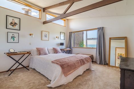 Photo of property in 4 Winston Place, Kew, Dunedin, 9012