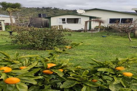 Photo of property in 7 Greenfield Street, Hector, 7822