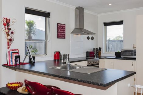 Photo of property in 187b High Street, Oxford, 7430