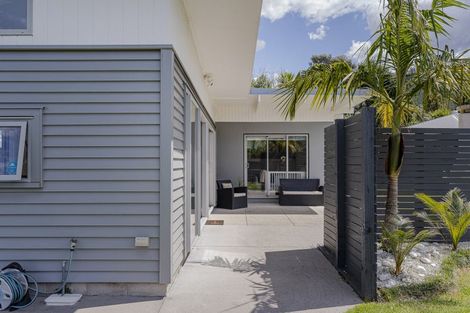 Photo of property in 44 Mako Avenue, Whiritoa, Whangamata, 3691