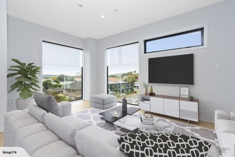 Photo of property in Frank Sargeson Apts, 303/74 Anzac Street, Takapuna, Auckland, 0622