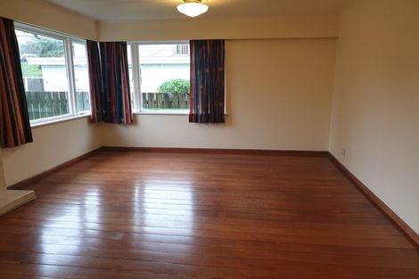 Photo of property in 70 Broderick Road, Johnsonville, Wellington, 6037