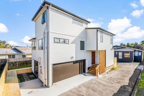 Photo of property in 9b Bay Street, Red Beach, 0932