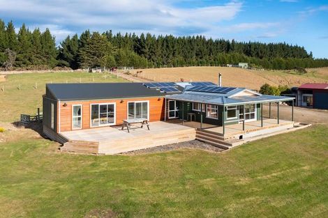 Photo of property in 326 Taieri Beach Road, Taieri Beach, Taieri Mouth, 9091