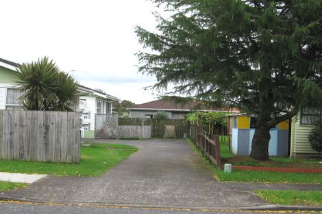 Photo of property in 1/11 Cranberry Place, Bucklands Beach, Auckland, 2012